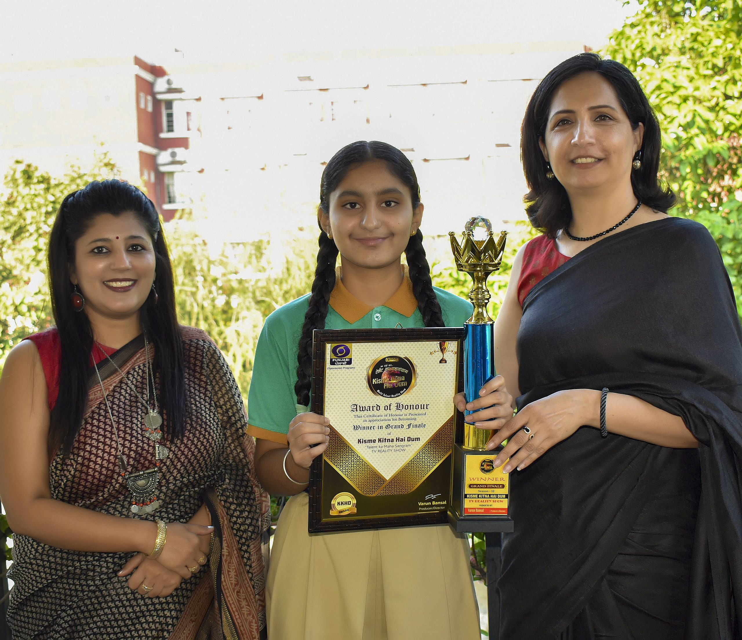 Woodlander Ishana Singh Loi Triumphs in Multi-Talent Reality Show “Kisme Kitna Hai Dum”