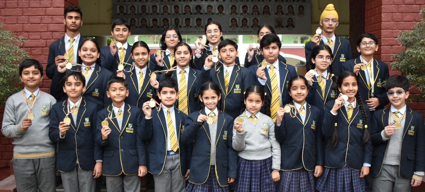 29 Woodlanders Shine in the International English Olympiad!