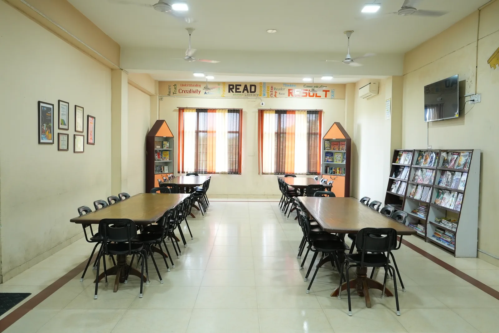 Library reading room READ banner