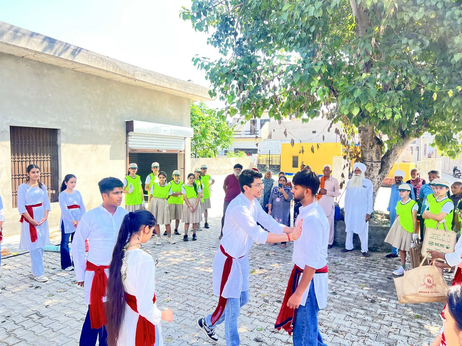 Green School / Sustainability — photo 03